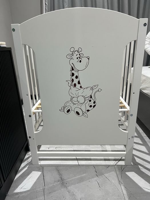 Детско дървено легло