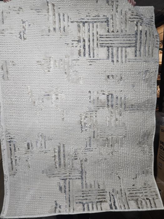 Продам ковры 3 шт