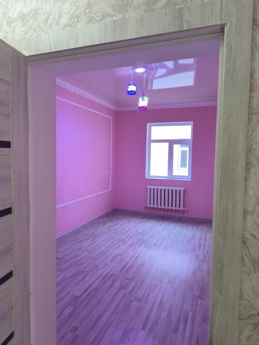 Урганч шахрида 2 каватли 200 м2 Уй сотилади