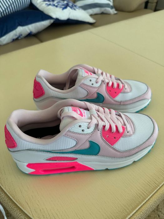 Дамски маратонки Nike Air Max 90