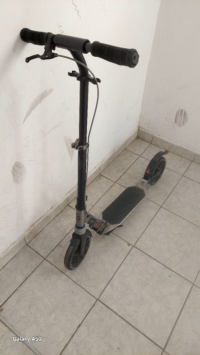 Vând trotineta Oxelo Town