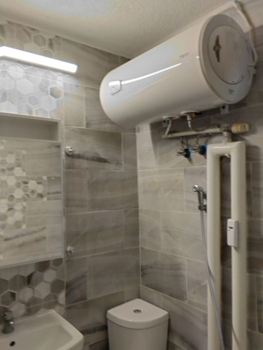 Дава се под наем Тристаен апартамент в София, Дървеница - 90 кв.м за 840 € - Снимка #2