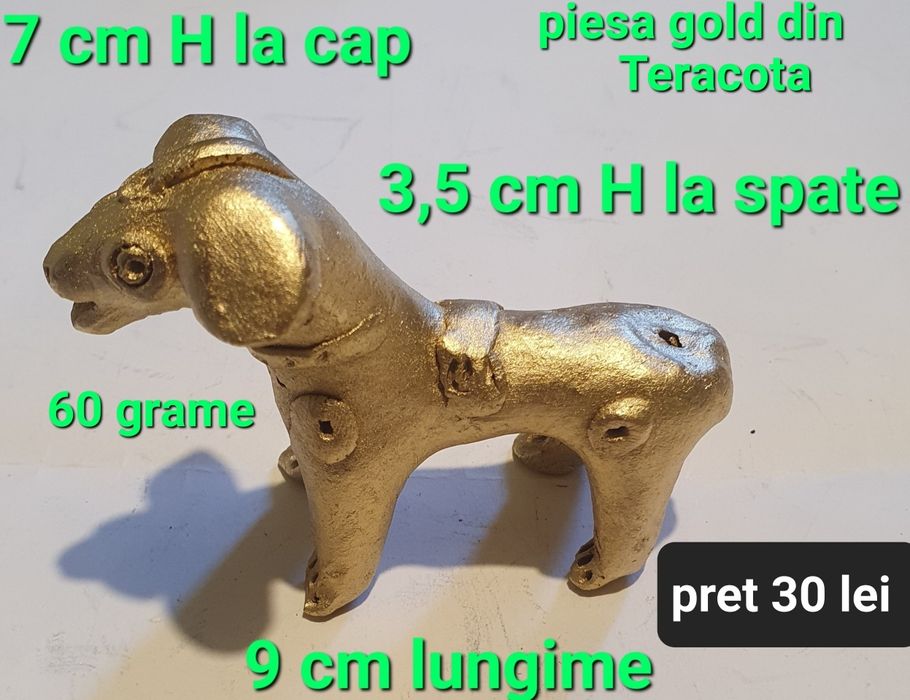 Piesa din teracota gold