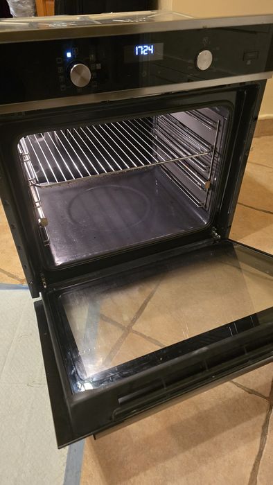 Vând cuptor incorporabil Electrolux EOD5C70X