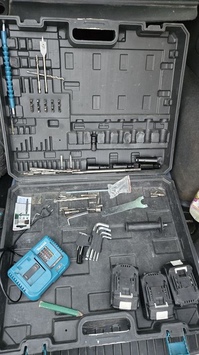 КУФАР  със машинки Makita Китайски