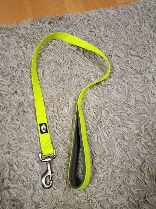 Намордник от естествена кожа с шипове