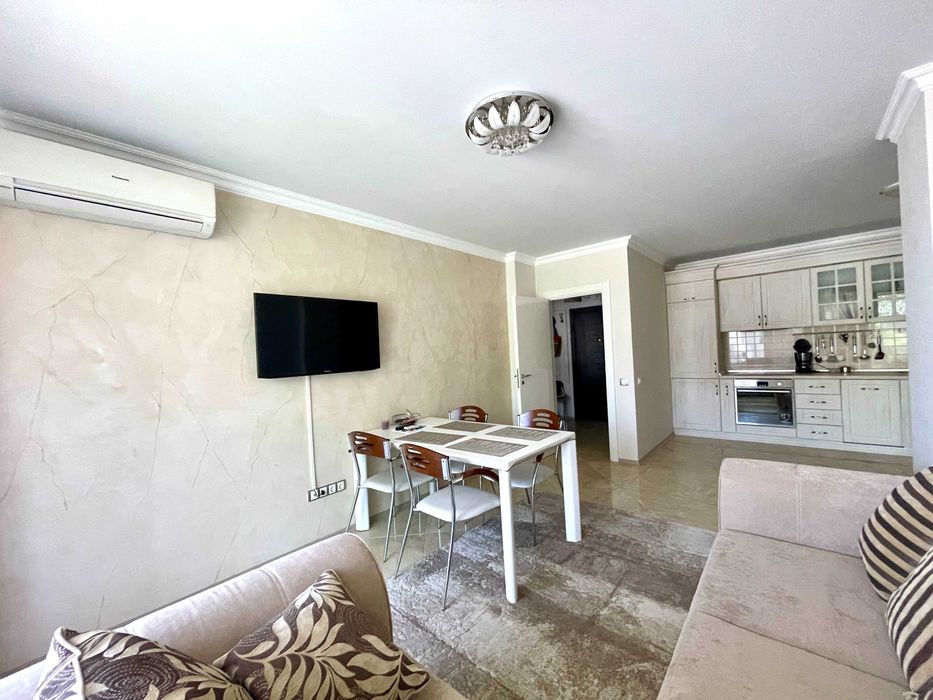 Продава се Тристаен апартамент в Поморие - 103 кв.м за 1447 €/кв.м - Снимка #3