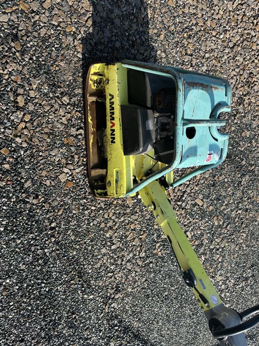Placa compactoare ammann 300 kg wacker bomag