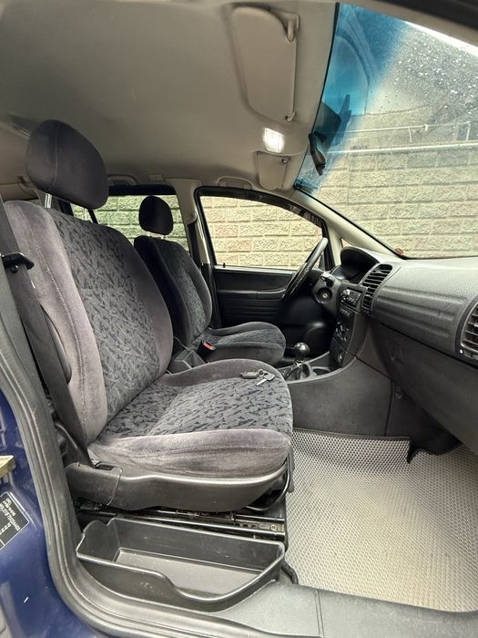 Продам авто Zafira A