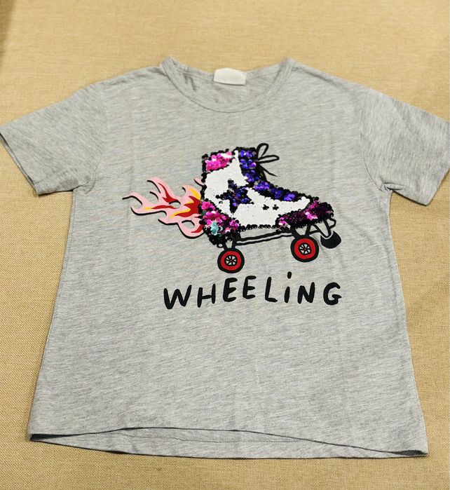 Детский футболкалар сотилади