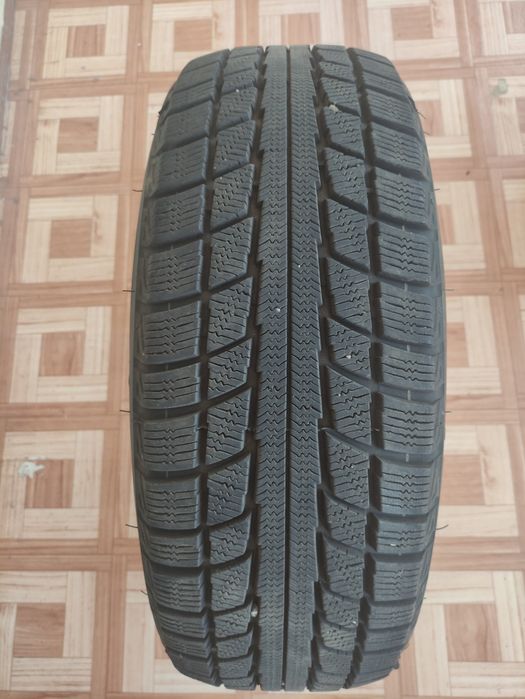 Продаю резину Triangle