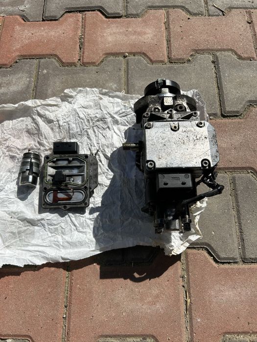 Modul / calculator pompa injectie ford transit 2.4