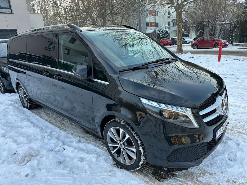 Inchirieri Auto / Mercedes V-Klasse 2023 / Luxury Microbuz / 7+1 loc