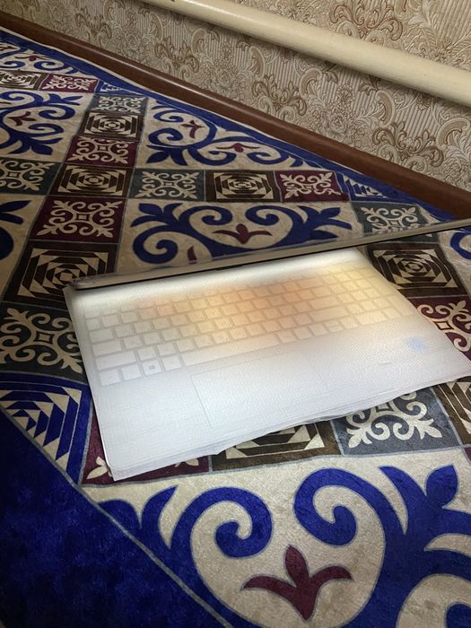 HP Core i3, 11пок память SSD 512