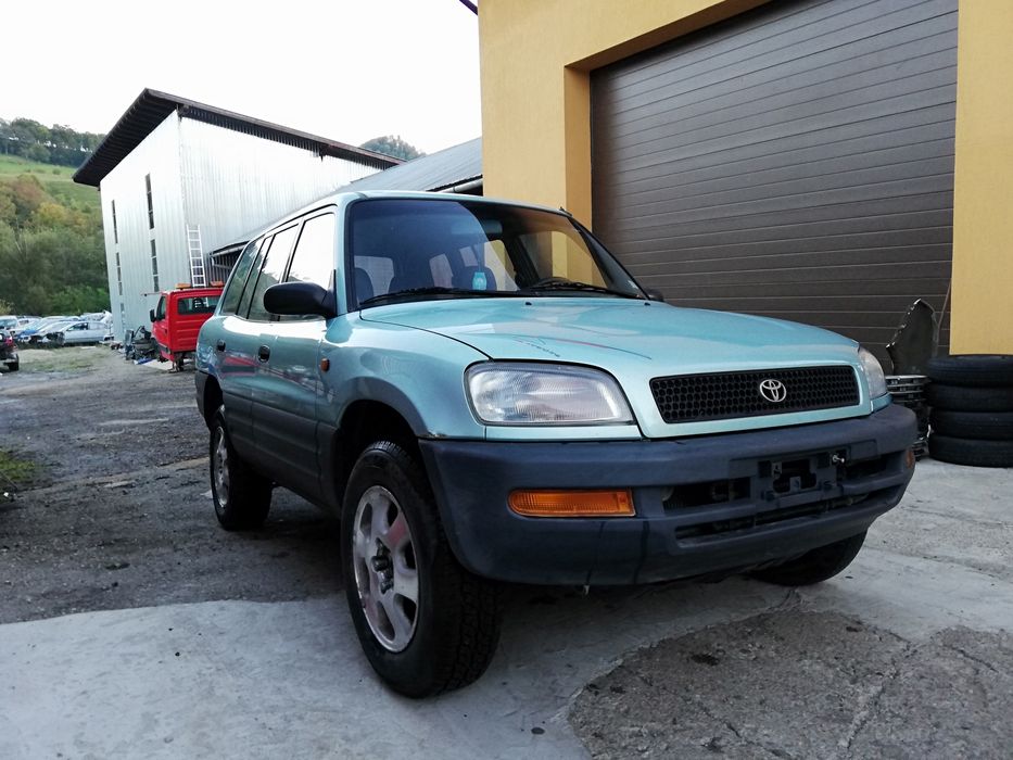 Bancheta spate toyota rav 4 2.0 i