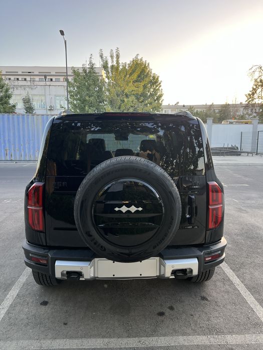 BYD Leopard 5 Full 4 WD