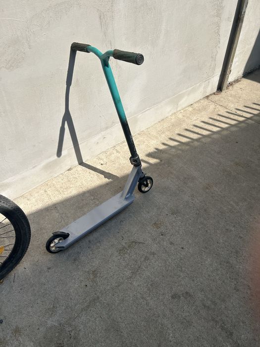 Vand trotineta freestyle si bicileta romet dirt jump 24 series