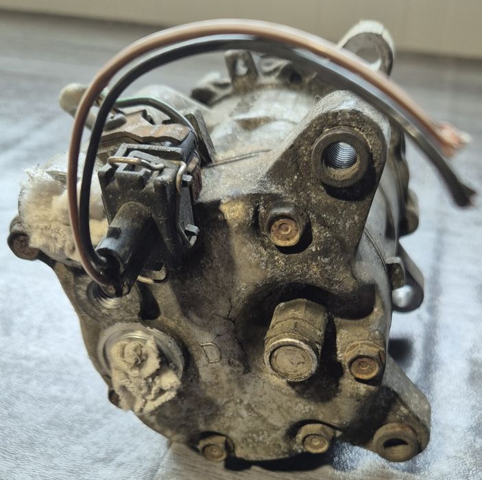 Копресор климатик VW поло 97г