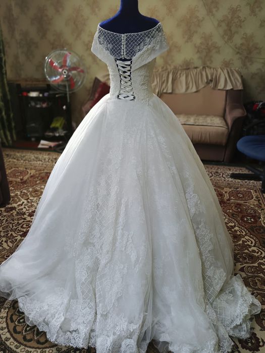 Продам свадебное платье