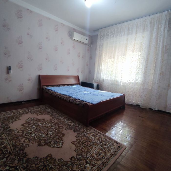 Продам 3 ком Юнусабад 2 квартал Кирпич