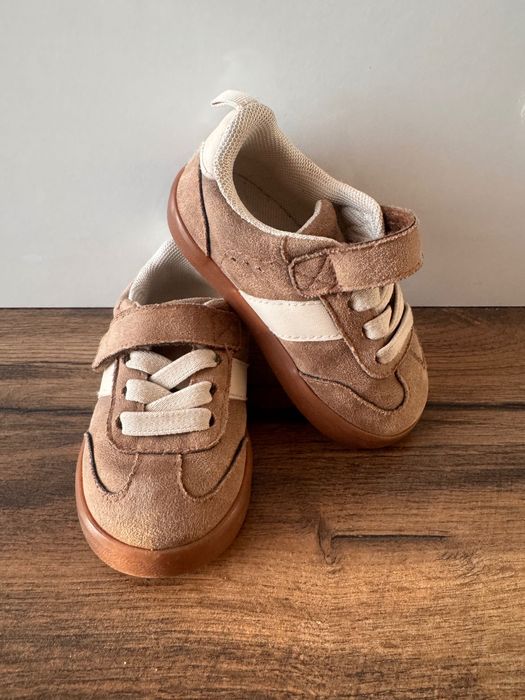 Маратонки и пантофи Mayoral, Hm, Beko 20 номер