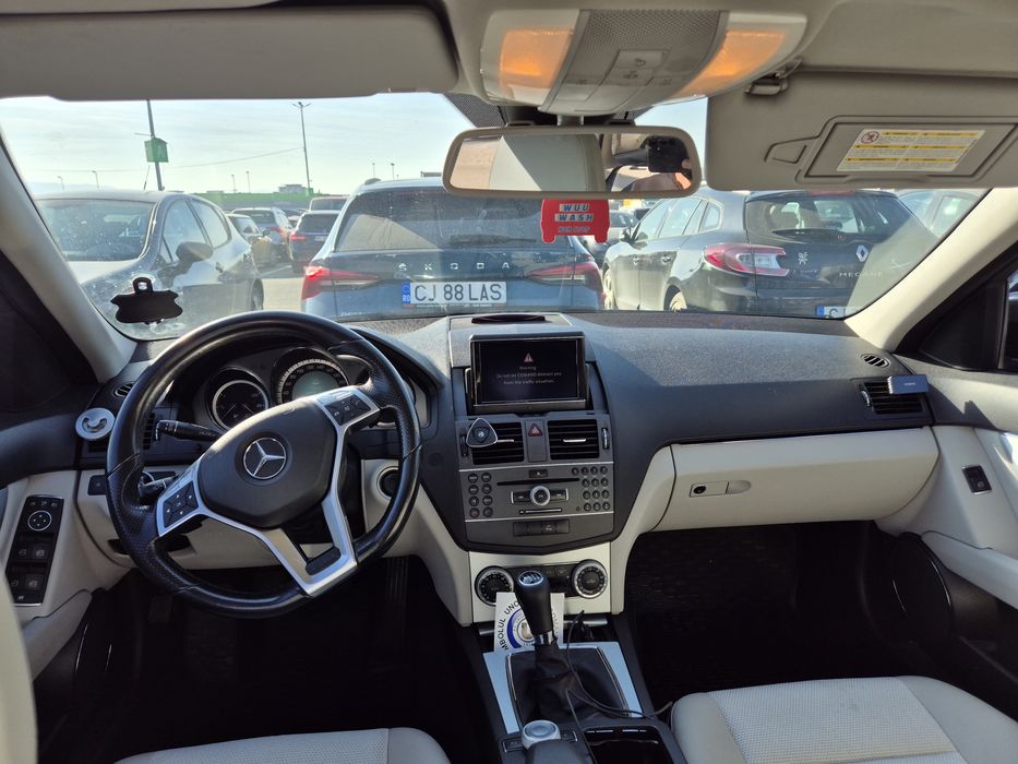 MERCEDES-BENZ E-Class 2010 — imagine 4