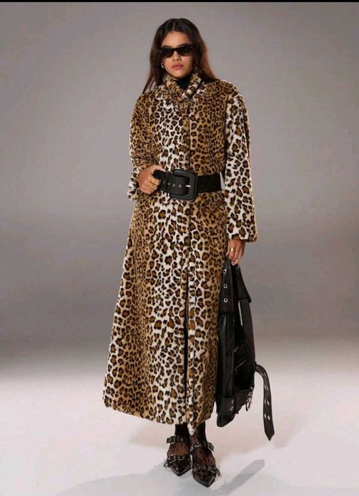 Тренчкот, палто с животински принт