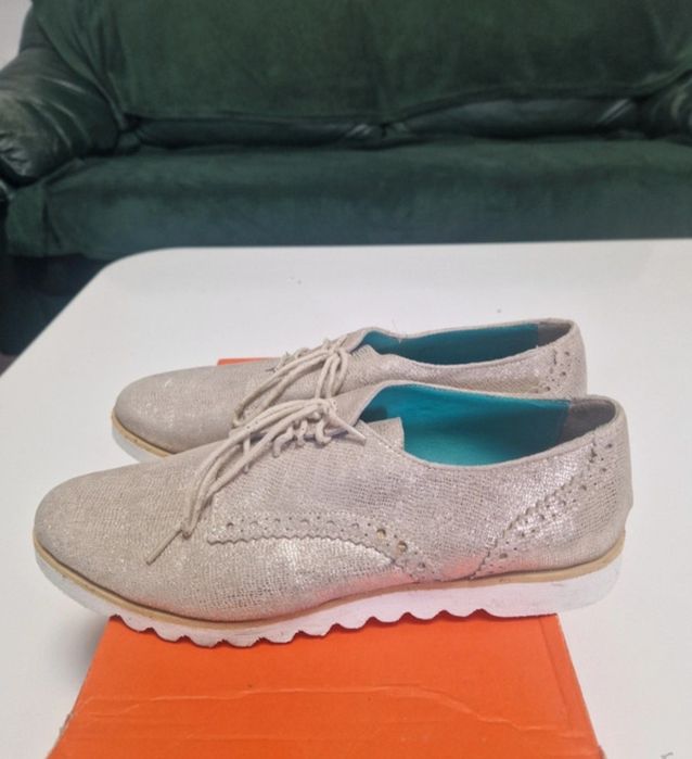 Pantofi casual,marimea 38