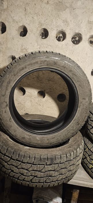 Vând 4 buc anvelope Cooper 235/55 R18