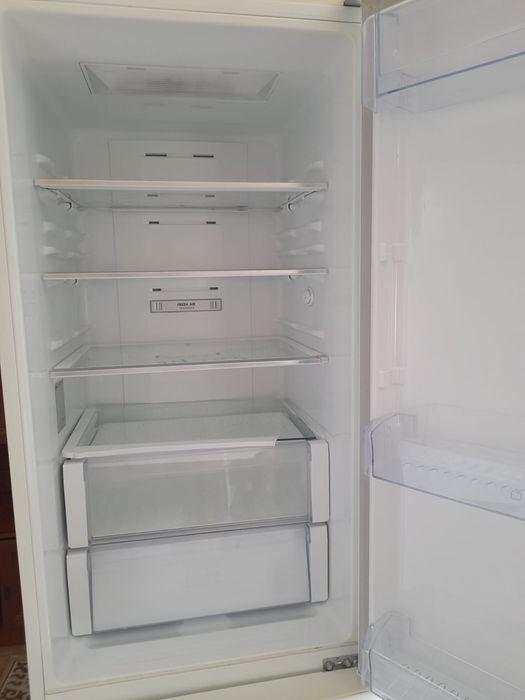 Продается холодильник