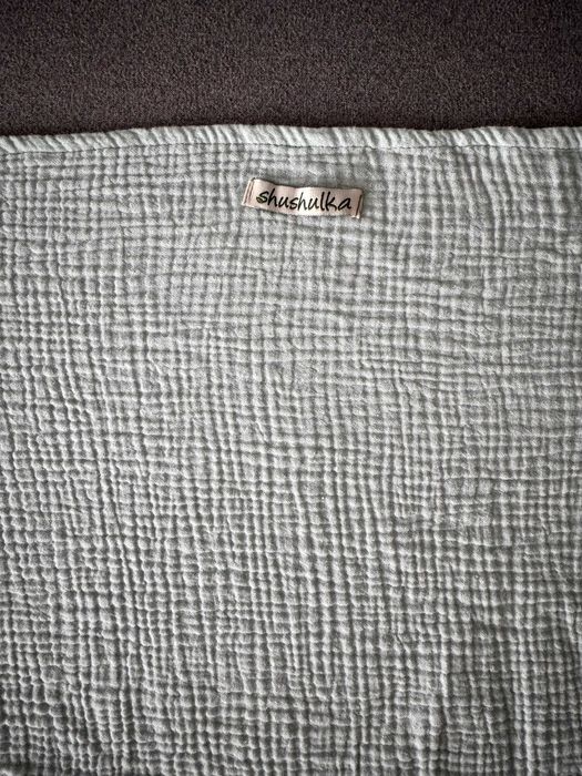 Слинг от муселин, цвят мента