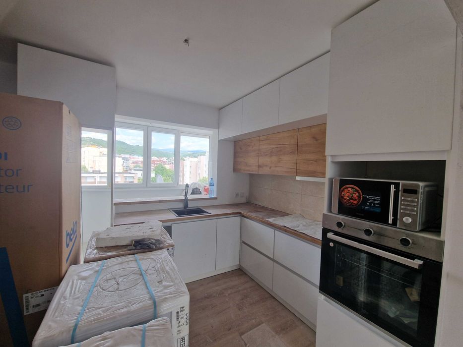 Продава се Многостаен апартамент в Благоевград, Еленово 1 - 96 кв.м за 1146 €/кв.м - Снимка #1