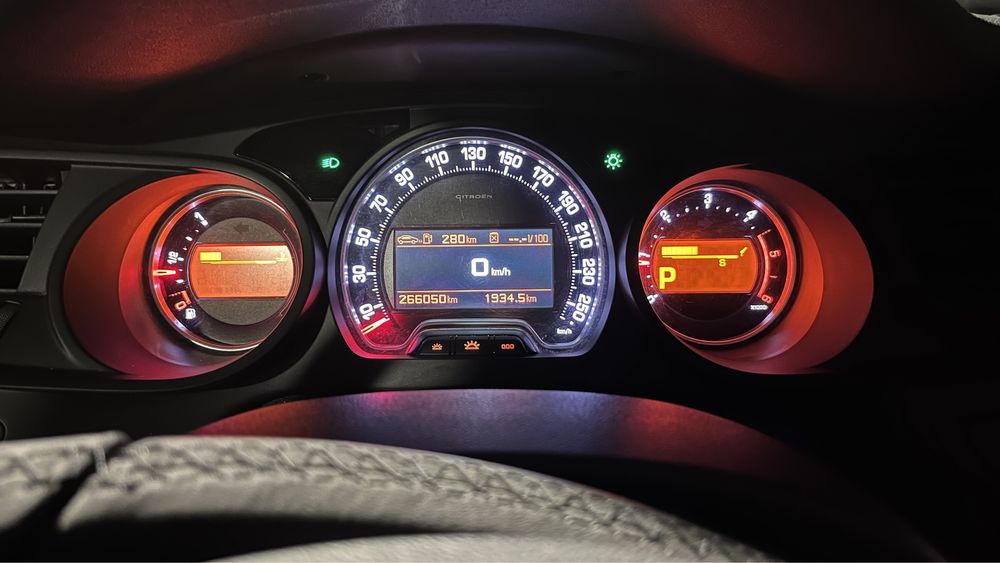 Citroen C5 X7 Автомат Турбо Дюзи Мотор Рейка Фар Стоп Врата Капак ГНП