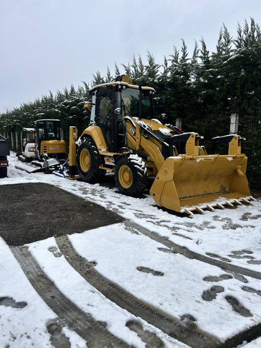 Buldoexcavator transport agregate de balastiera miniexcavator  moloz