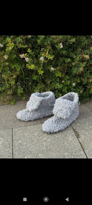 Вязаные носки на Новый год