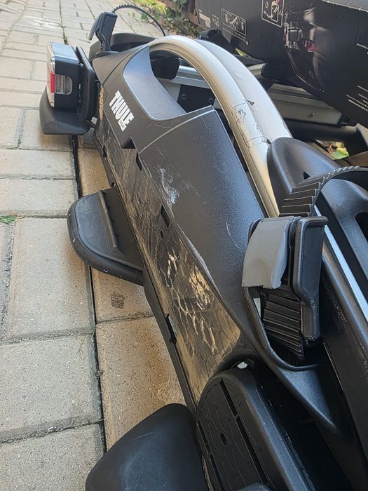 Suport  4 biciclete   pe carlig Thule Velo Compact  927