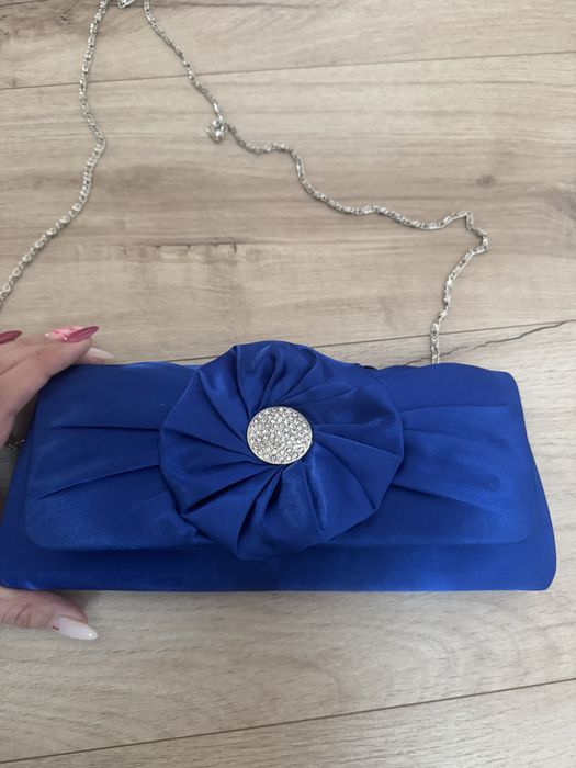 Официална дамска чанта