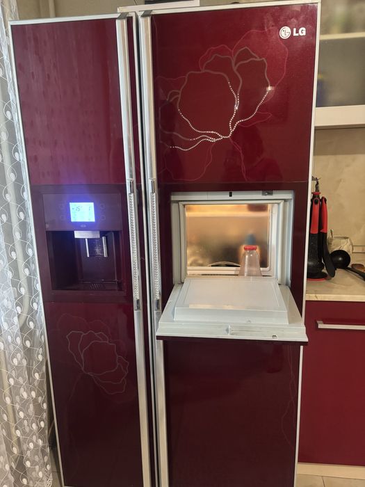 Холодильник двудверный LG
