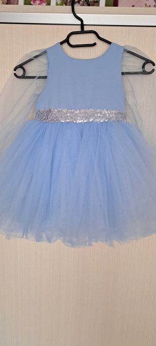 Детска рокля,размер 4г