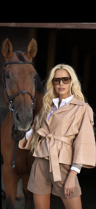 Кожено яке Avin, в м размер, ново, цена 100€