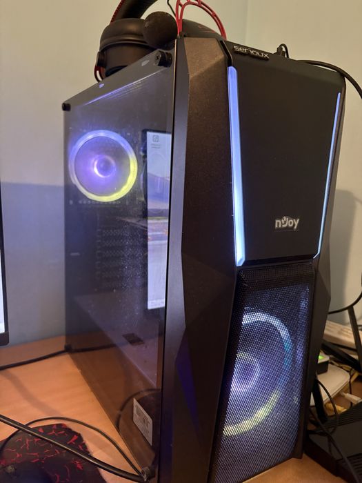 Vand PC+Mouse+Tastatura+Castii+Mousepad