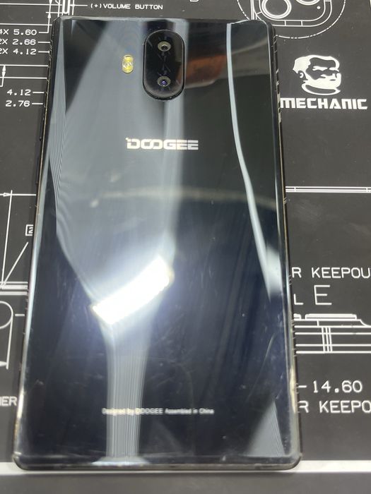 Doogee 16 gb.