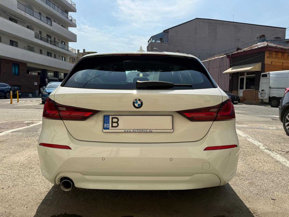 Vând BMW 116i (F40) – 2021, benzină, automată, istoric complet la reprezentanța BMW