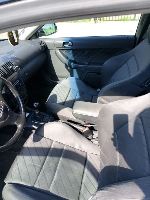 Audi A3  1.6 Benzina