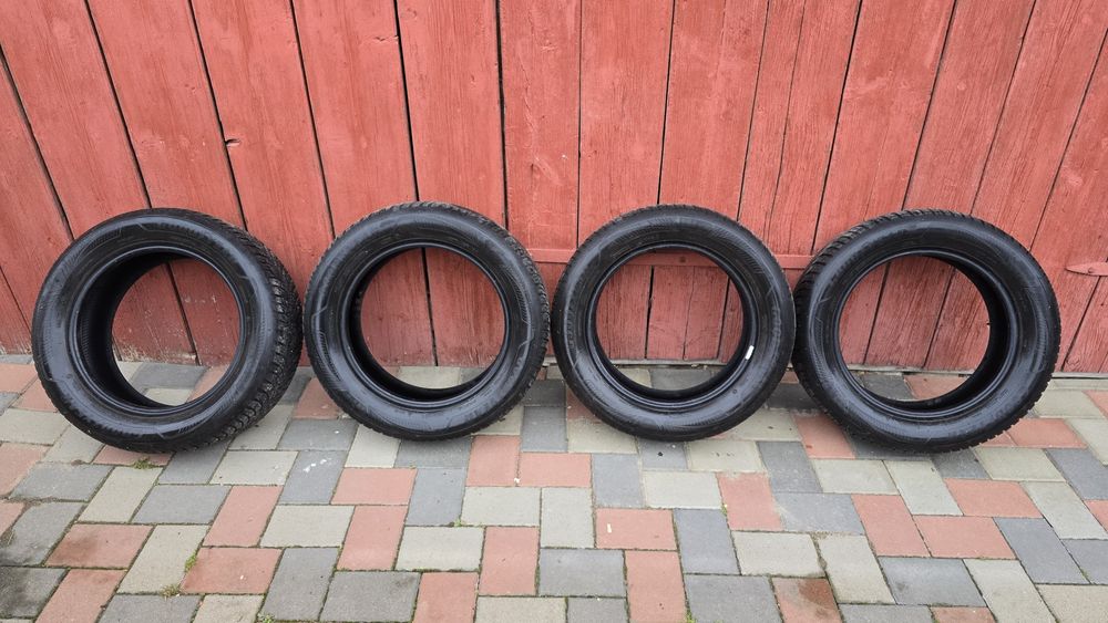 Set 4 anvelope Goodyear Vector 4seasons gen 3