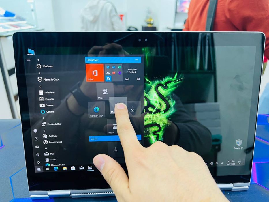 HP elitebook X360 i5-10gen 8/256GB 13.3