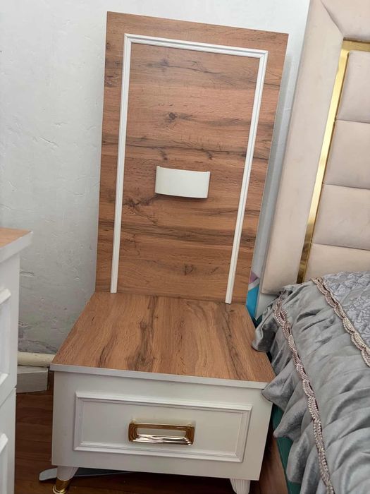 Продам спальный гарнитур