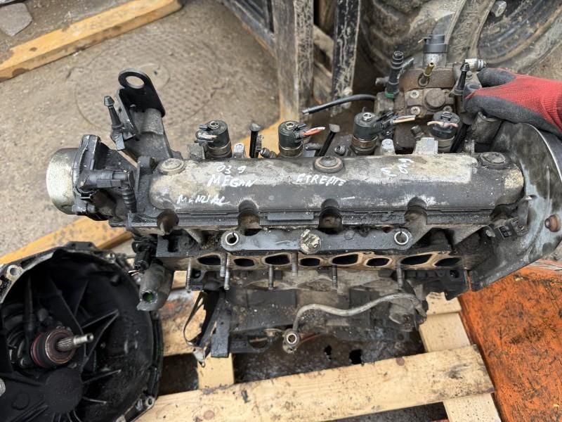 Motor complet fara anexe Renault Scenic 3 facelift F9Q870 1.9 dci F9Q-