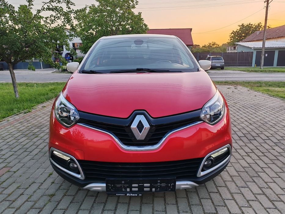 Renault Captur Editie limitată Helly Hasen Full-Motor Benzina 90 Cai Garanție!