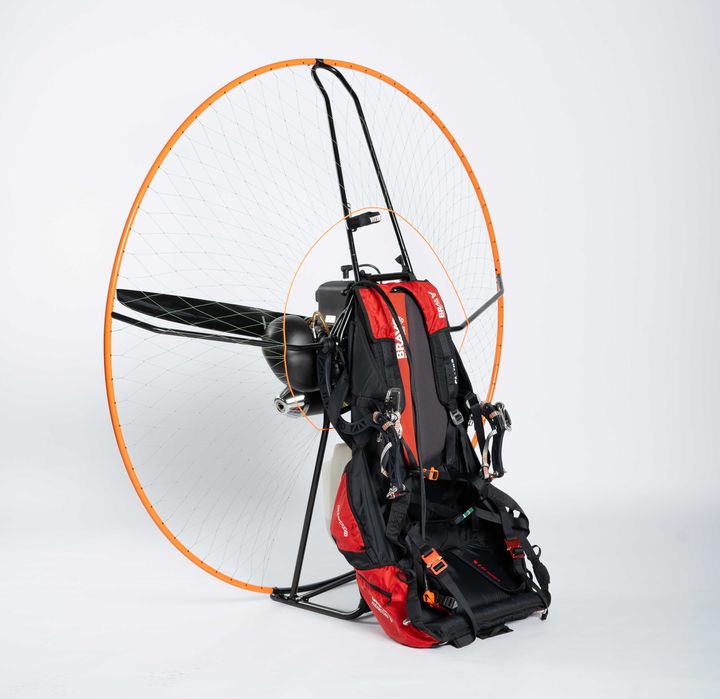 Scoala de zbor cu parapanta cu motor paramotor Cluj